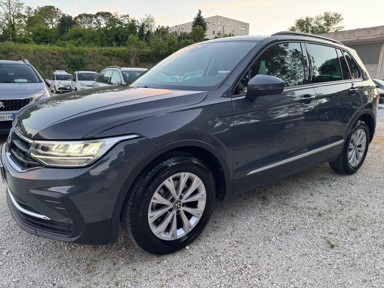 Volkswagen Tiguan 2.0 TDI SCR Life