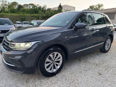 Volkswagen Tiguan 2.0 TDI SCR Life