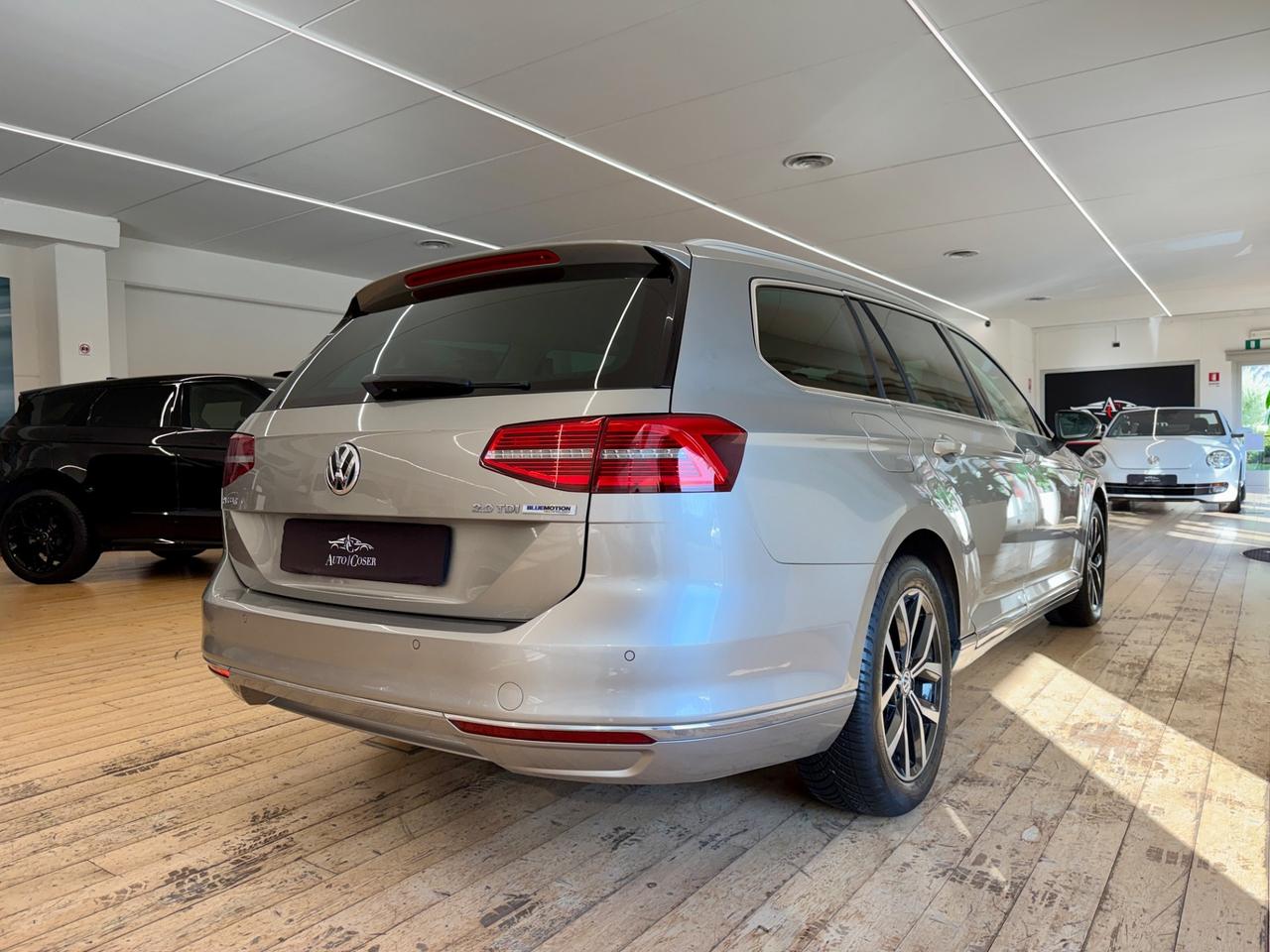 Volkswagen Passat 2.0 TDI DSG Highline BlueM. Tech.