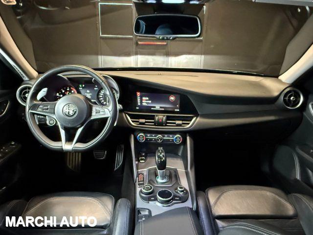 ALFA ROMEO Giulia 2.2 Turbodiesel 210 CV AT8 AWD Q4 Veloce