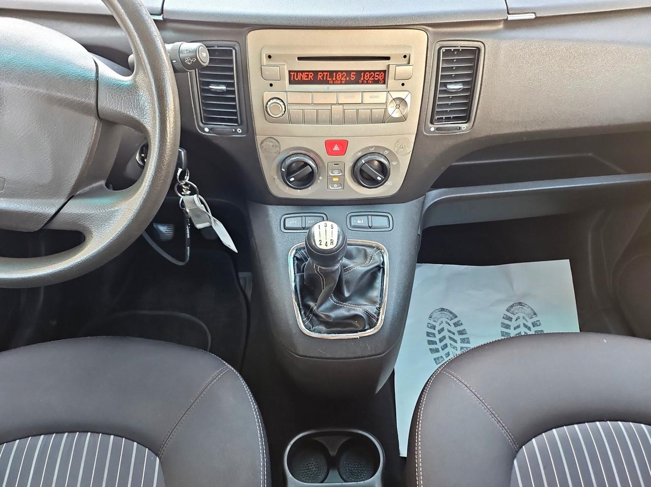 Lancia MUSA 1.3 Multijet 16V 90 CV Oro Plus