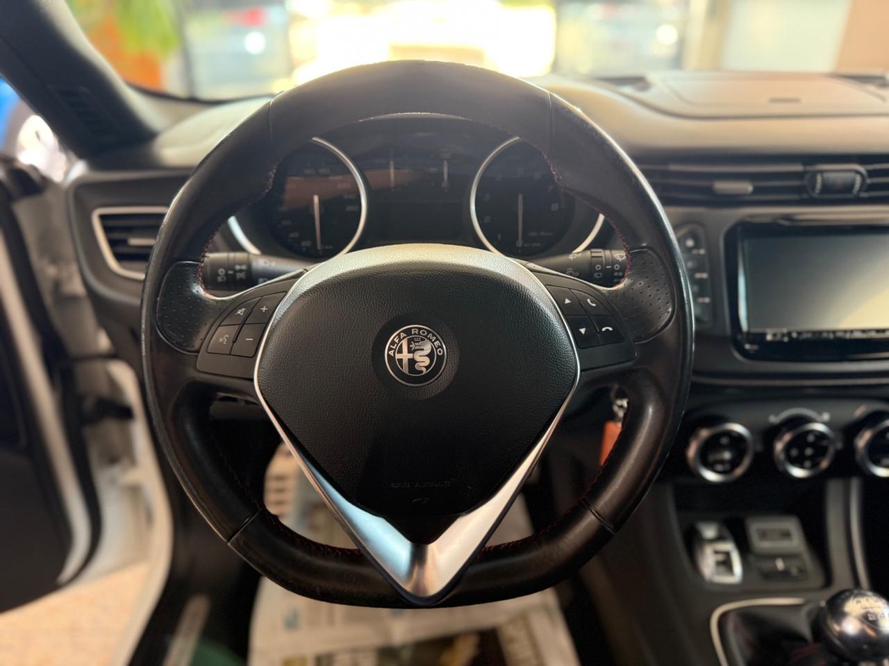 Alfa Romeo Giulietta 1.4 Turbo 120 CV Sport Carbon Edition