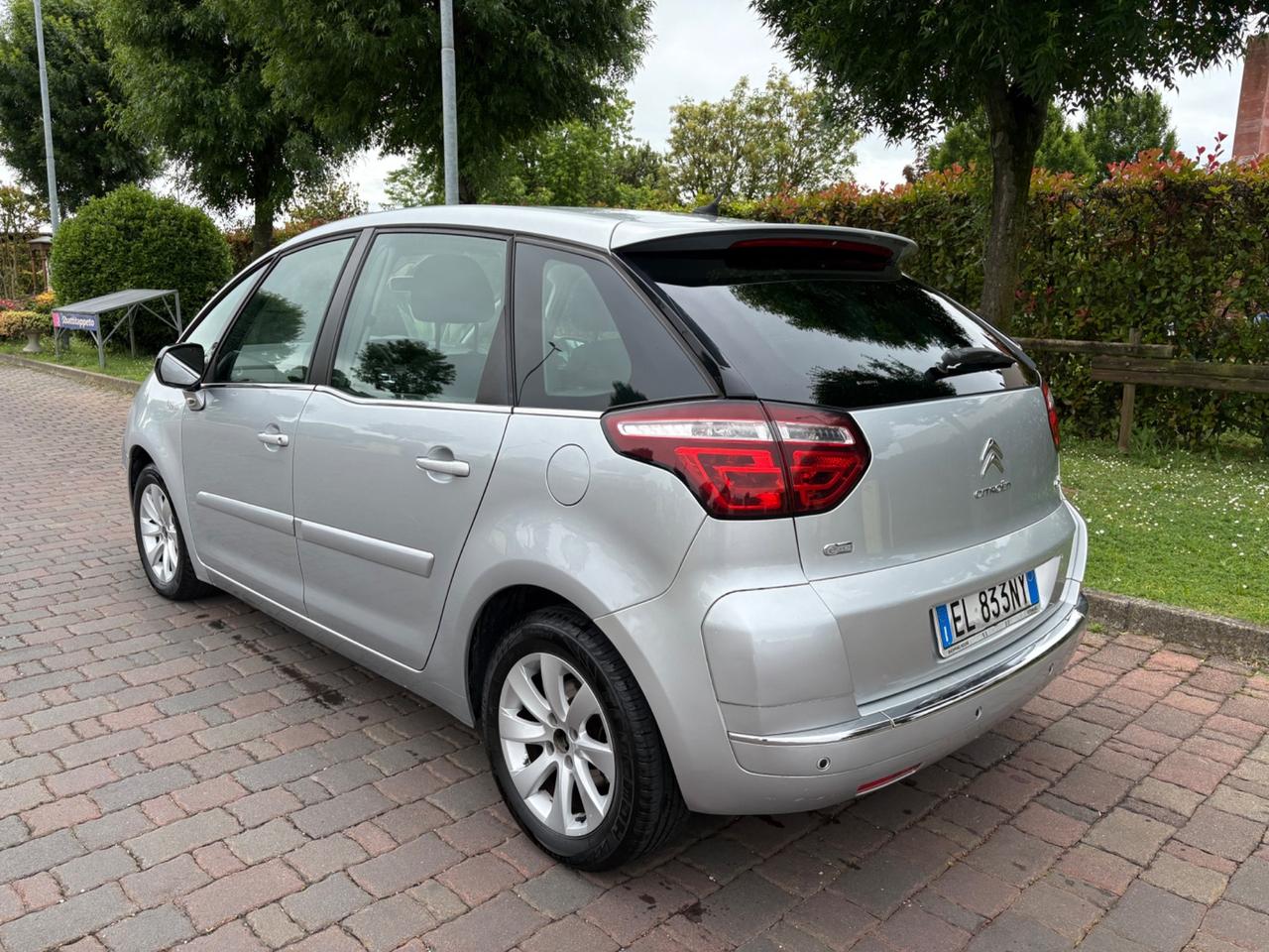 Citroen C4 Picasso 1.6 E-HDI OK per neopatentati!!