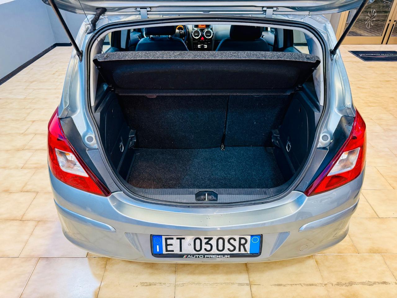 Opel Corsa 1.2 GPL 85CV 5 porte Ecotec