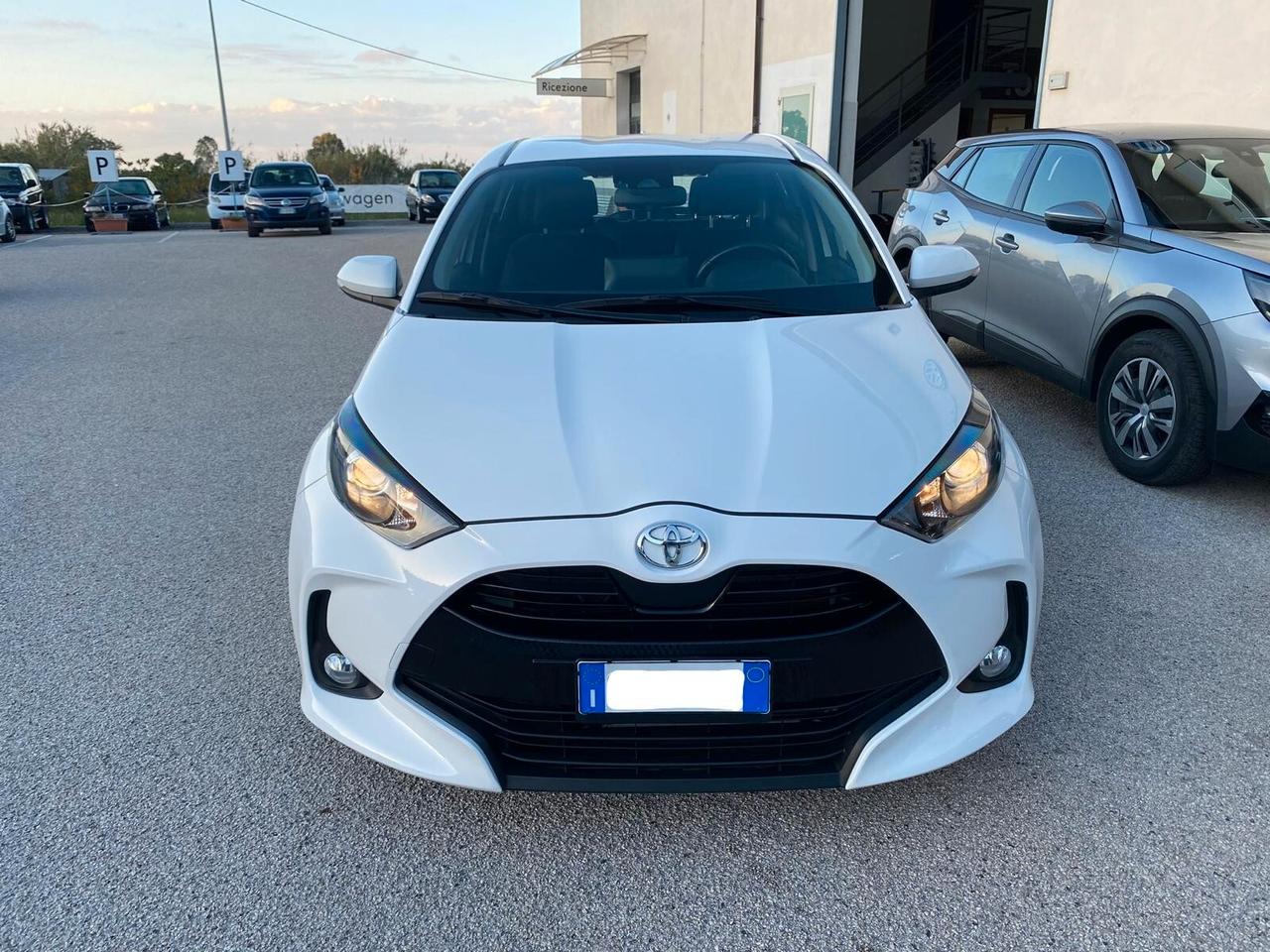 Toyota Yaris 1.0 5 porte Active