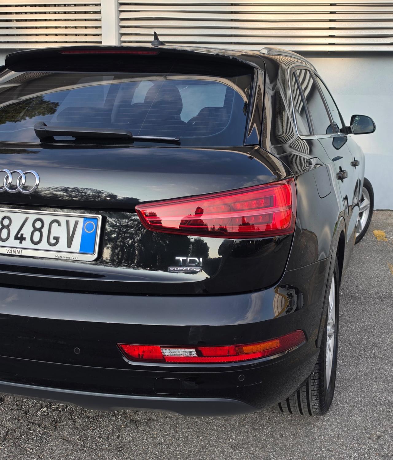 Audi Q3 2.0 TDI 184 CV S tronic quattro edition Sport