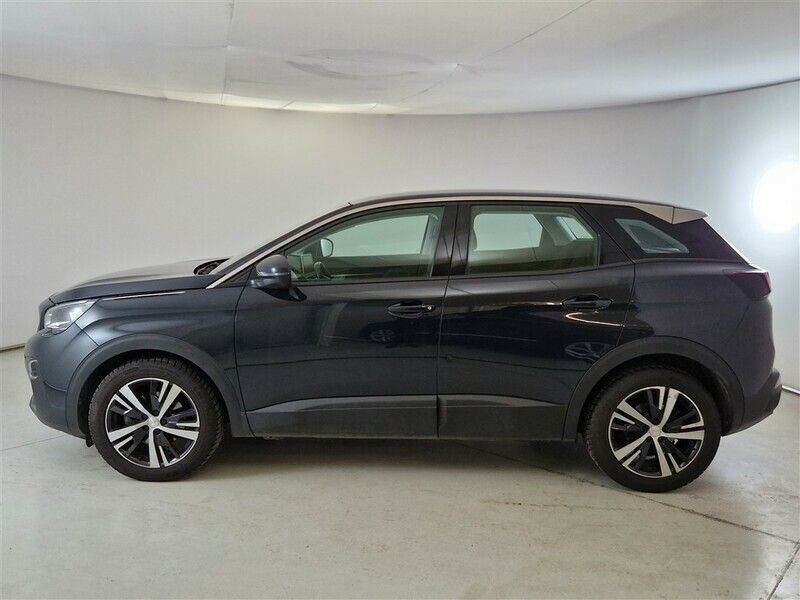 PEUGEOT 3008 BlueHDI 130 EAT8 S&S Business