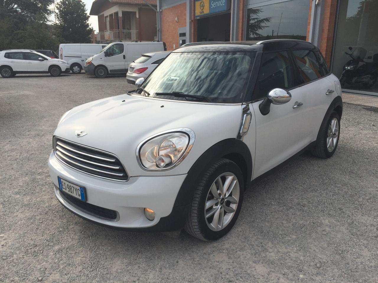 Mini Cooper Countryman 2.0 D Automatica