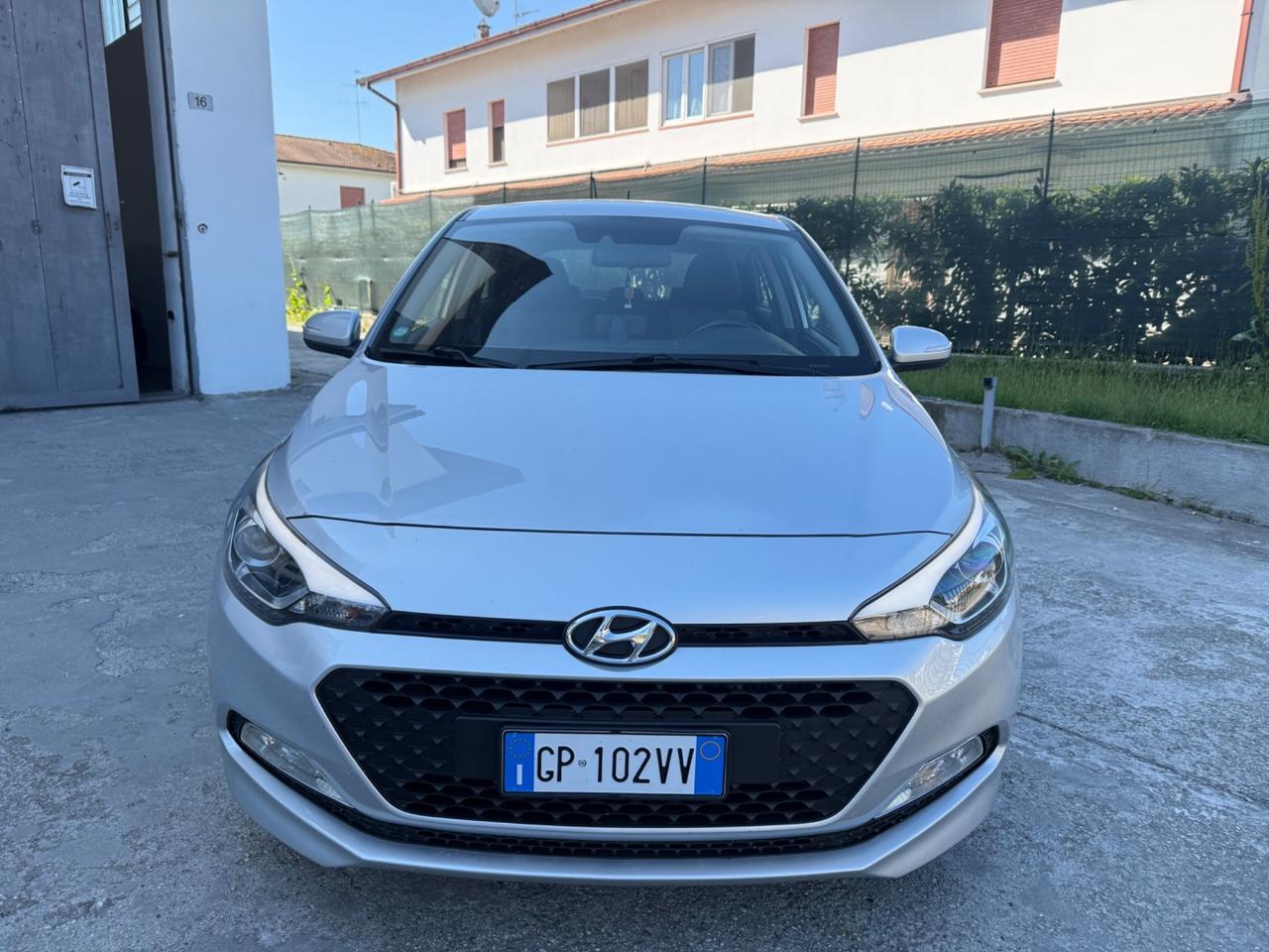 HYUNDAI I20 1.1 DIESEL POCHI KM 2019 EURO 6B