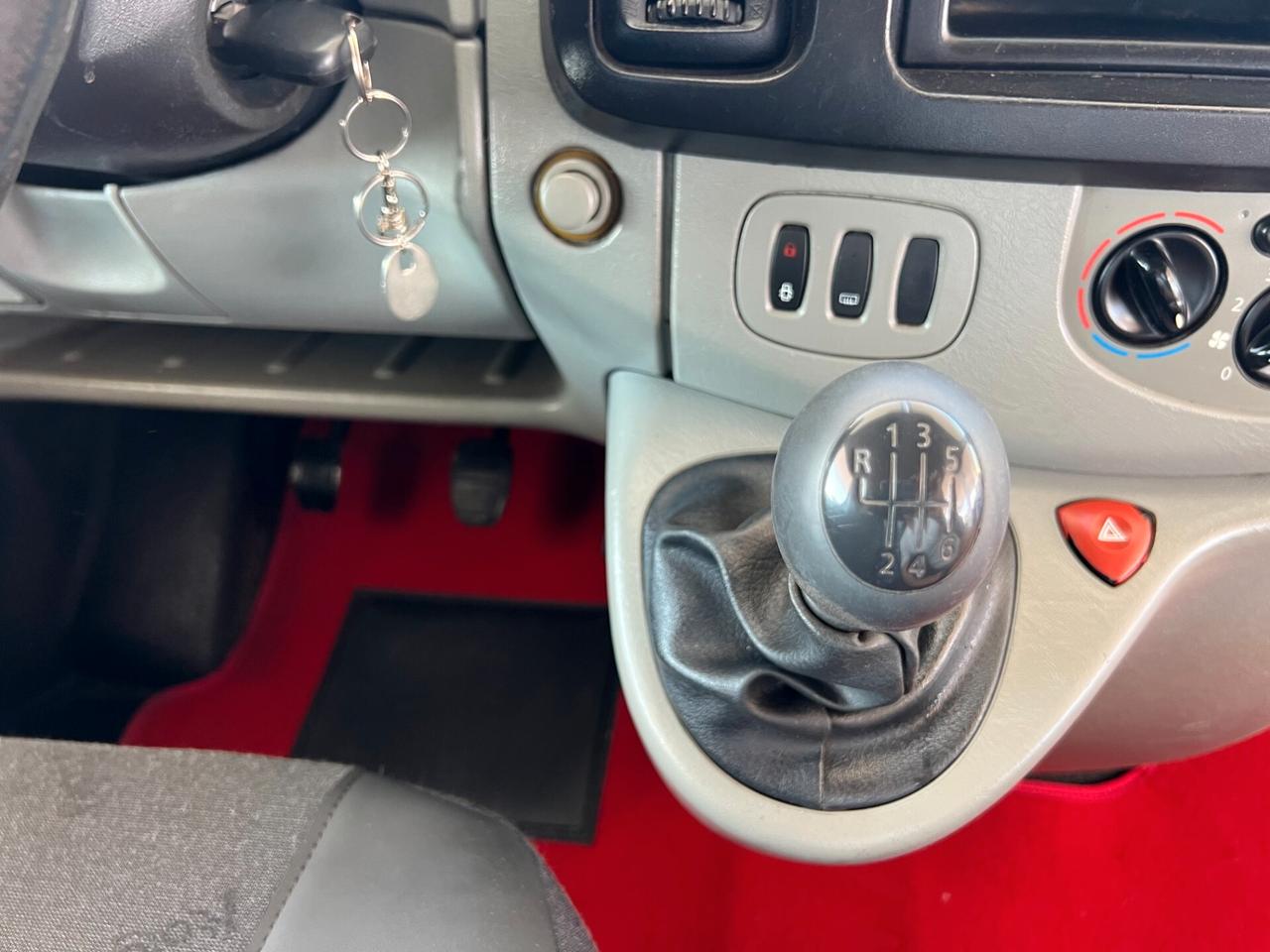 RENAULT TRAFIC 1.9 Dci / UNICO PROPRIETARIO