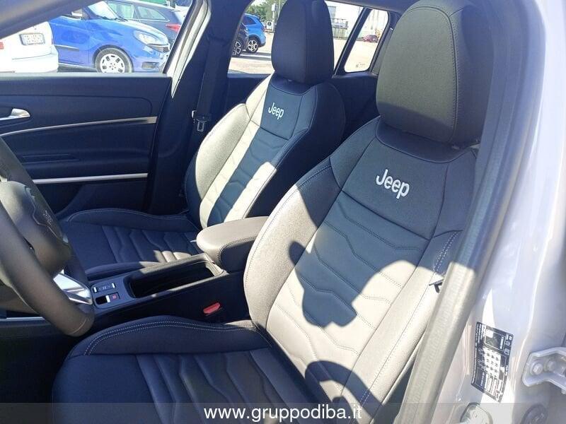 Jeep Avenger 1.2 turbo e-hybrid mhev Summit fwd 110cv e