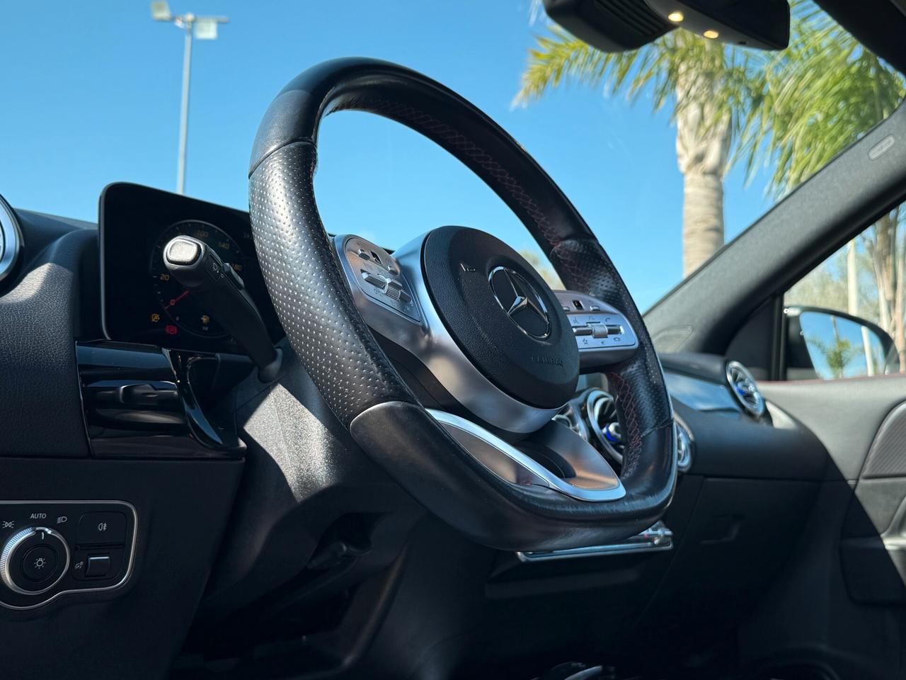 Mercedes-benz GLA 200d Premium Amg Tetto Grigio Designo Multibeam