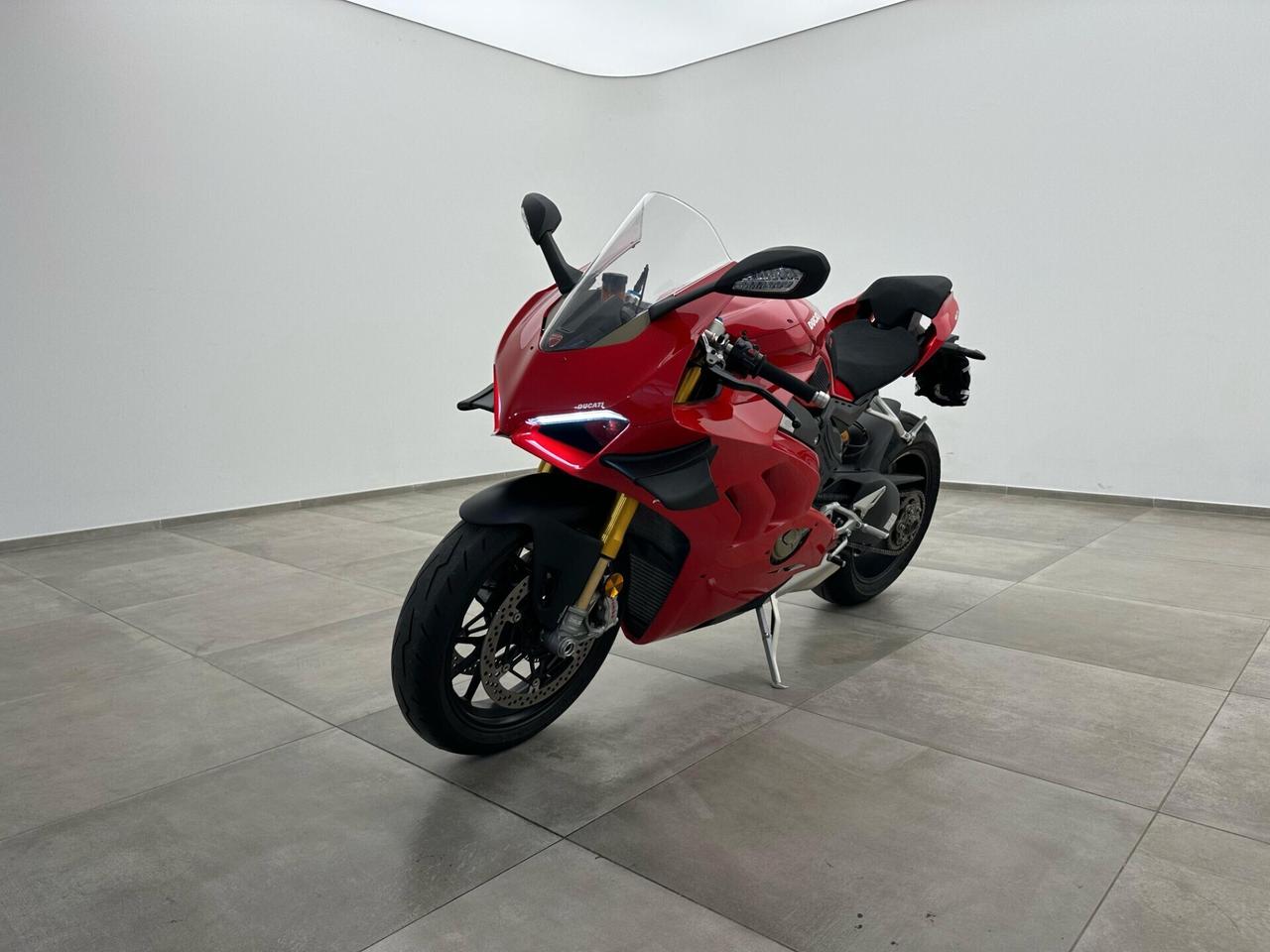 Ducati Panigale V4 S