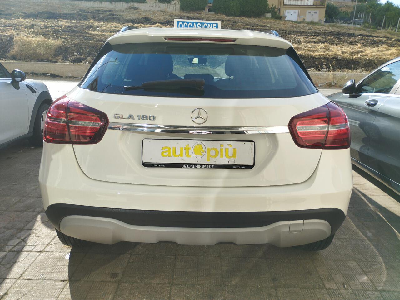 Mercedes-benz GLA 180 Business