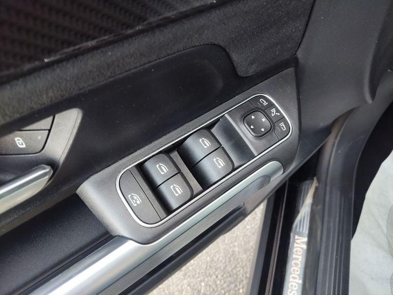 Mercedes-Benz GLB GLB 200 d Premium 4matic auto