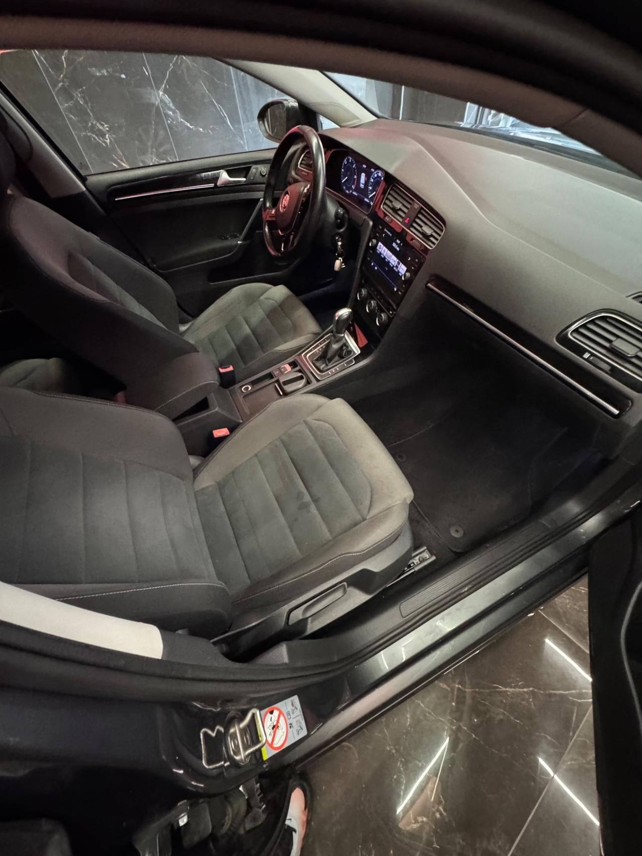 Volkswagen Golf GTD 2.0 TDI DSG 5p. BlueMotion Technology