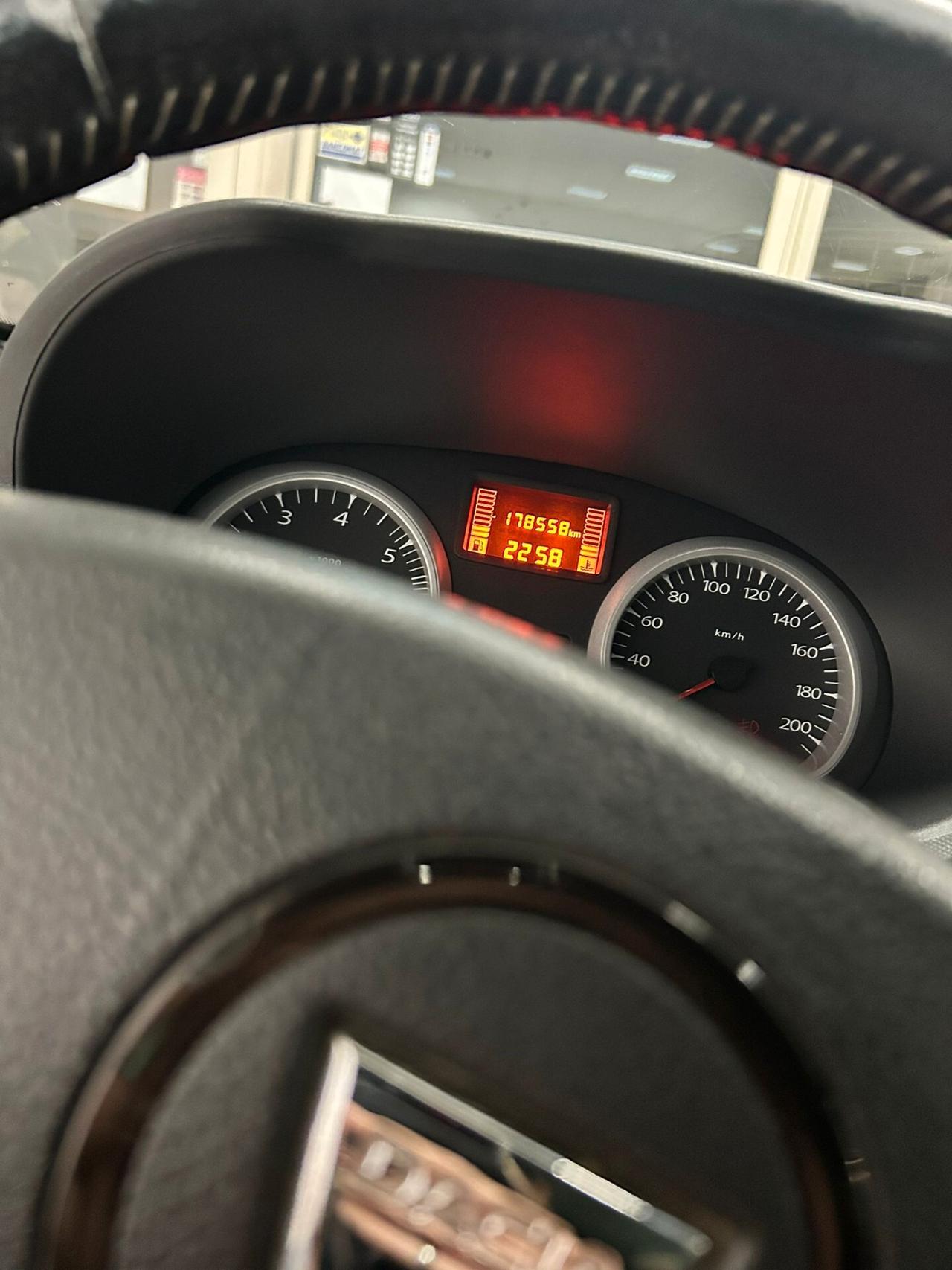 Dacia Duster 1.5 dCi 4x4 X NEO 2011