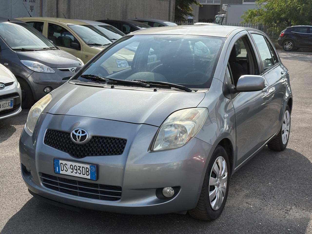 Toyota Yaris 1.3 5 porte Sol
