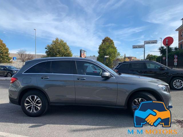 MERCEDES-BENZ GLC 220 d 4Matic Business