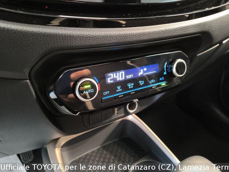 Toyota Aygo X 1.0B (72 CV) Trend Air S-CVT