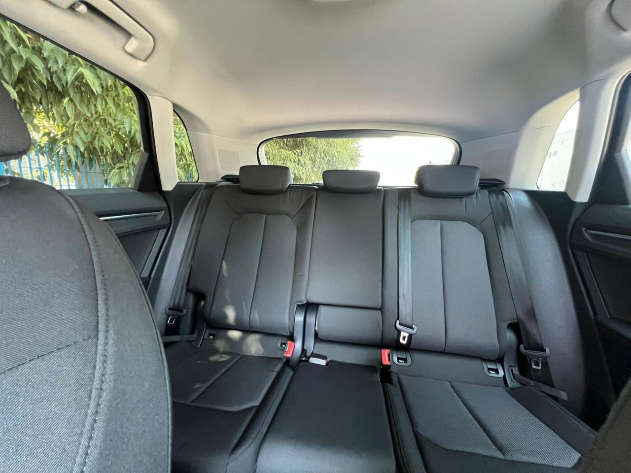 Audi Q3 35 TDI Business Advanced