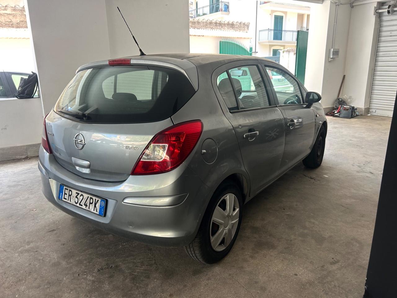 Opel Corsa 1.2 85CV 5 porte GPL-TECH Edition