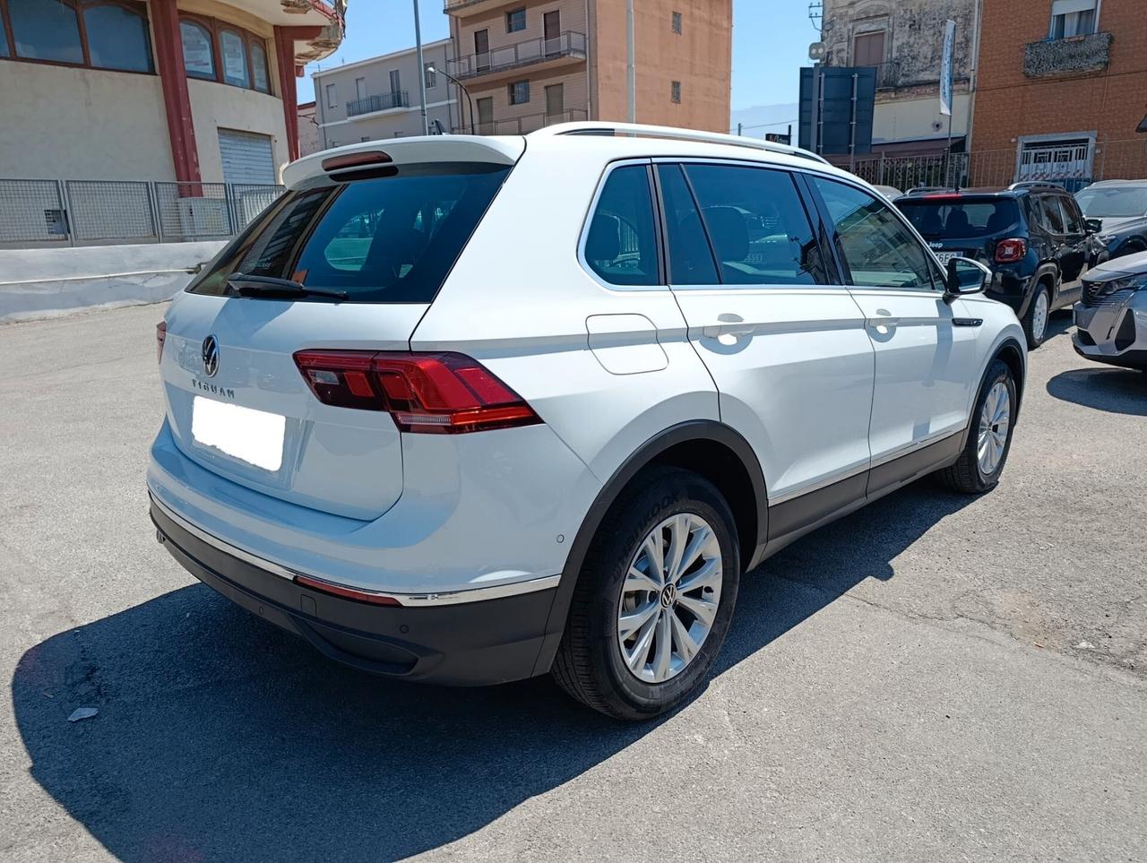 Volkswagen Tiguan 2.0 TDI 150 CV SCR DSG Elegance