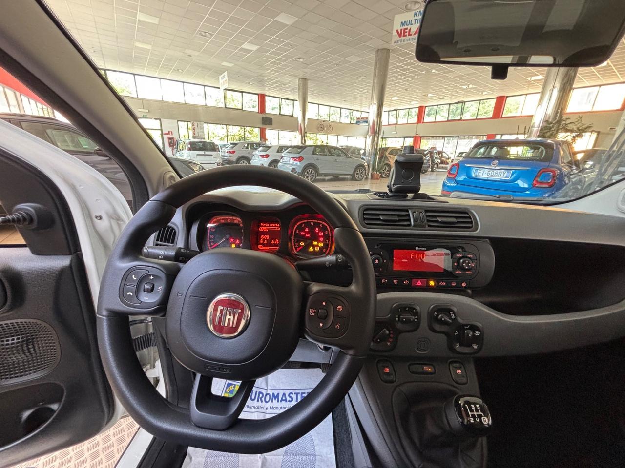 Fiat Panda 1.2 Connected by Wind