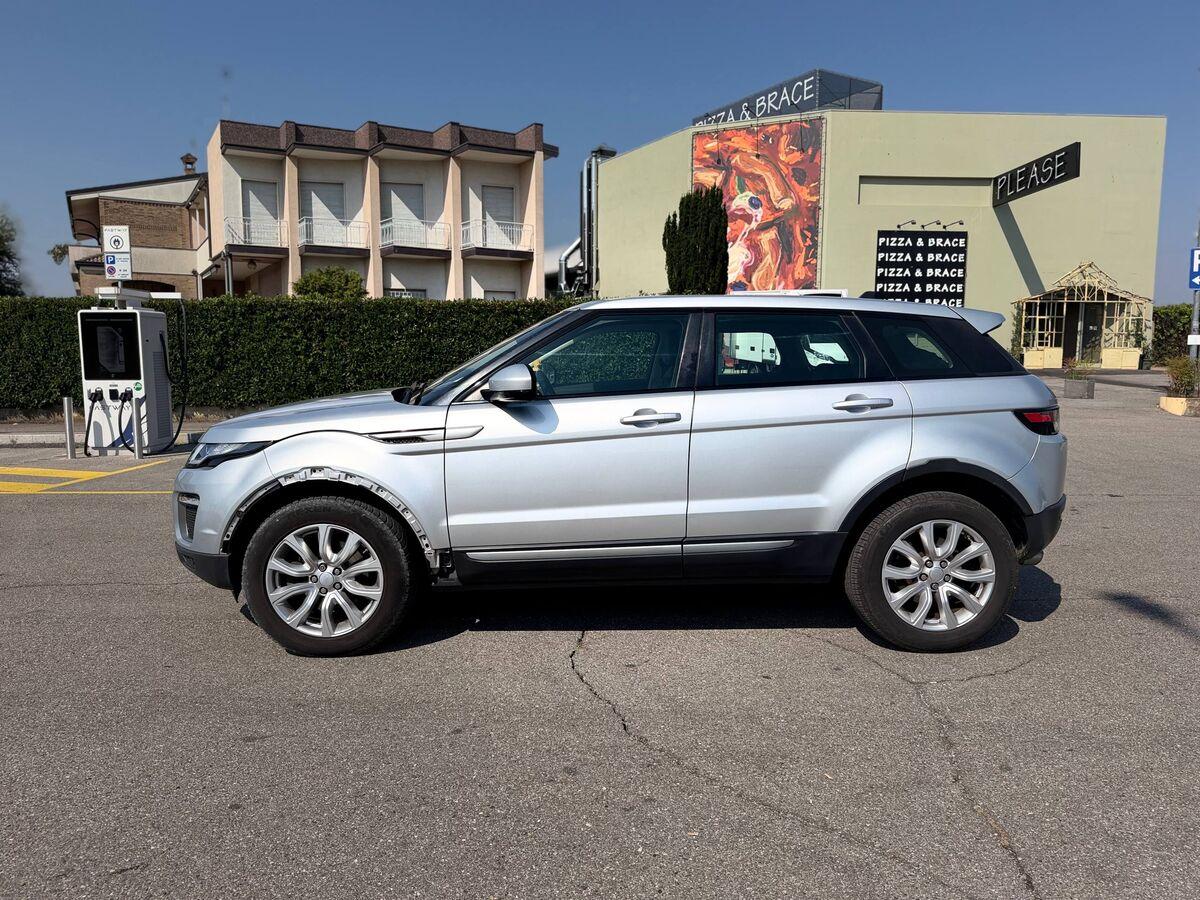 Land Rover Range Rover Evoque 2.0 td4 SE Dynamic 150cv 5p