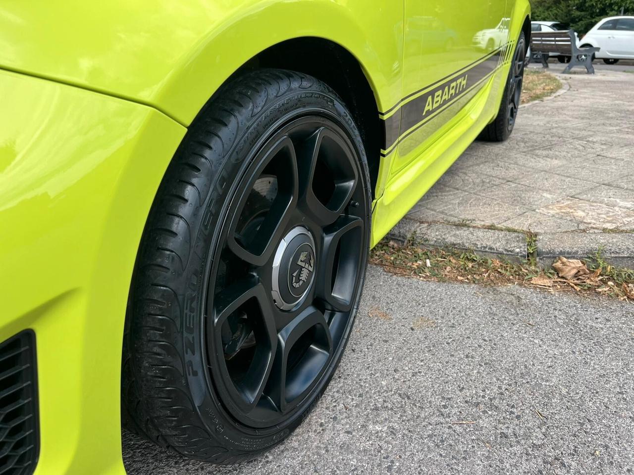 Abarth 595 1.4 Turbo T-Jet 160 CV Pista