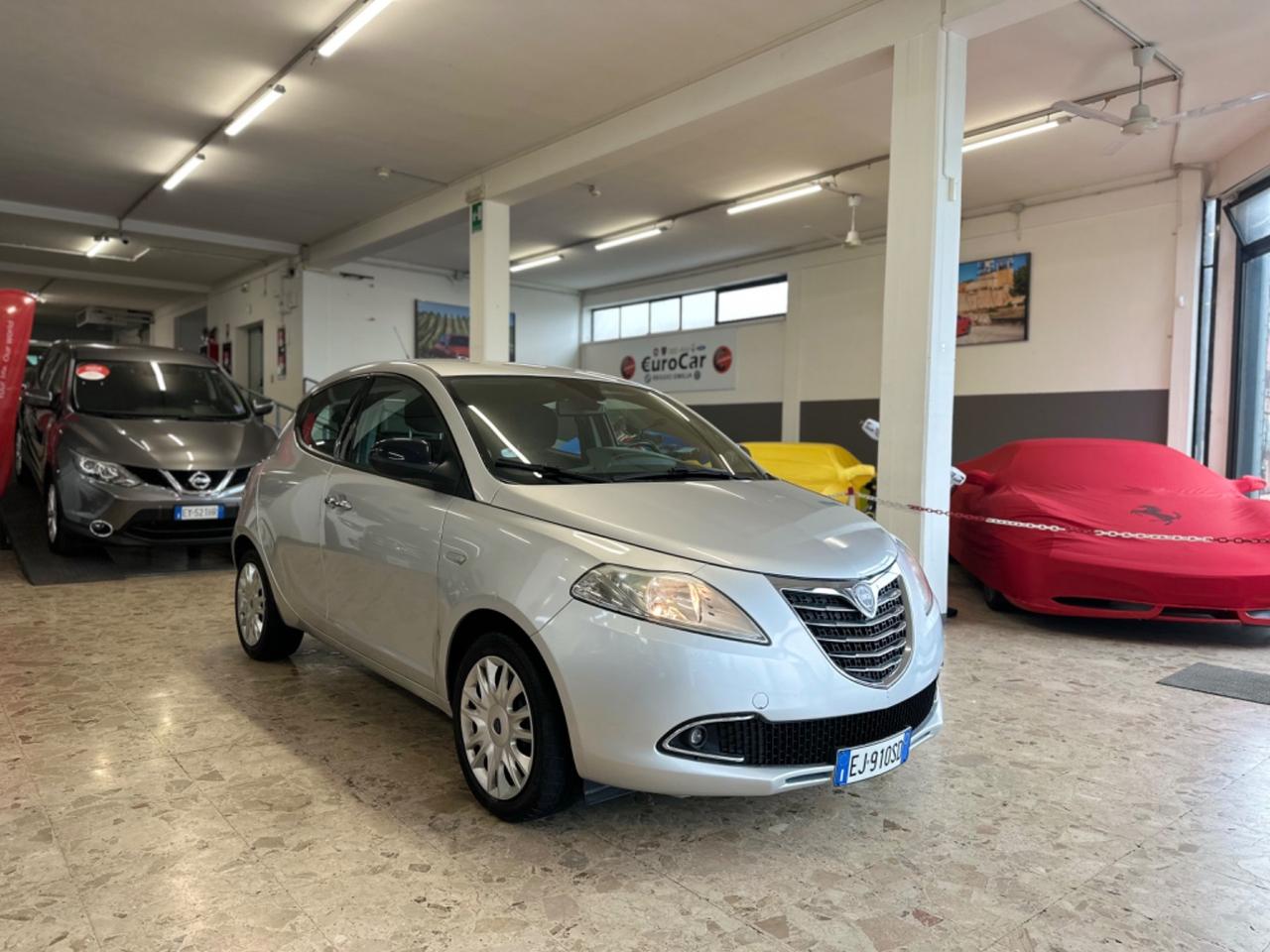 Lancia Ypsilon 1.3 MJT Platinum 11/2011 Euro 5B