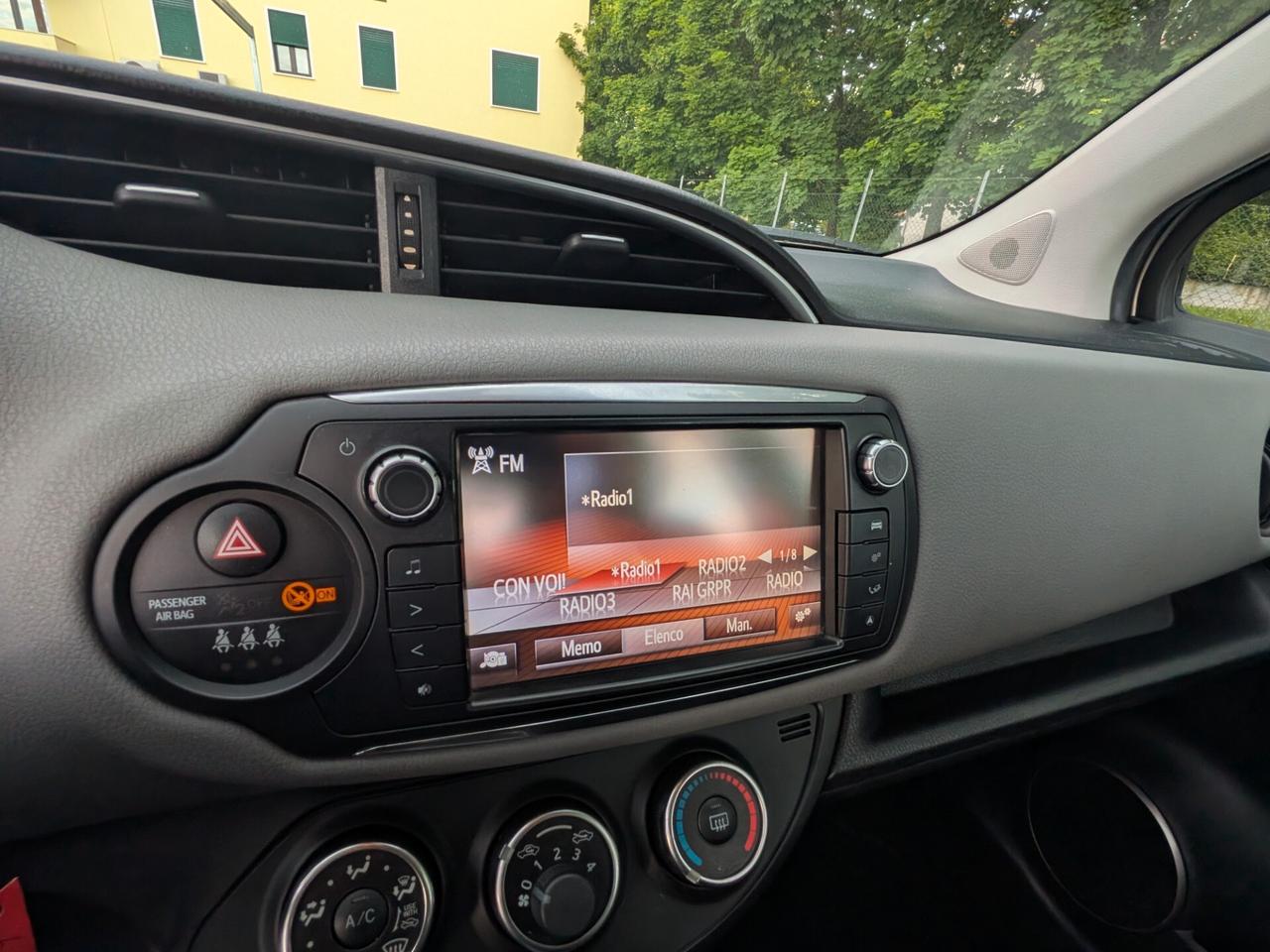 Toyota Yaris 1.0 5 porte Active