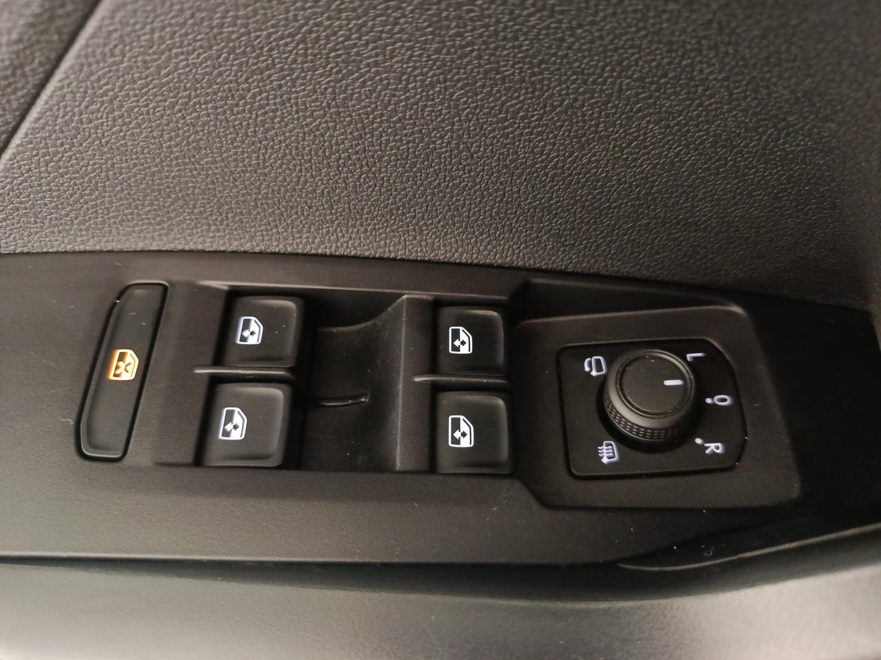 VOLKSWAGEN T-Cross - T-Cross 1.0 TSI Style BMT