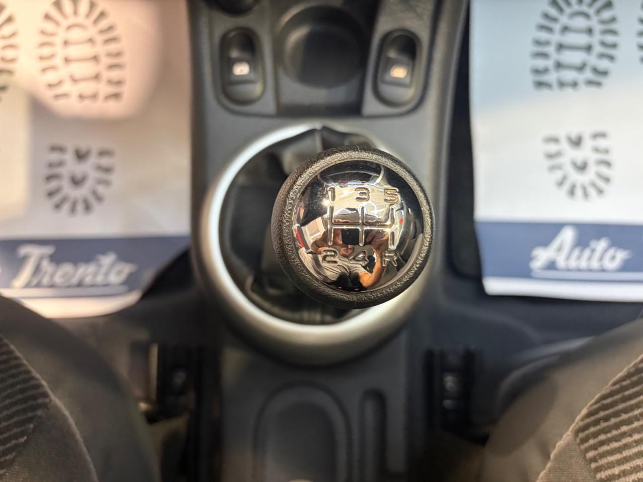 Citroen C3 1.1 Elegance SOLO 45.000 km