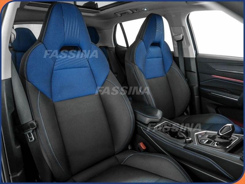 Lynk & Co 01 01 PHEV
