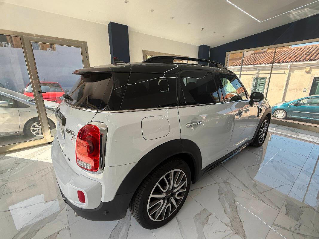 Mini Countryman MINI COUNTRYMAN 2.0 Cooper SD Boost auto