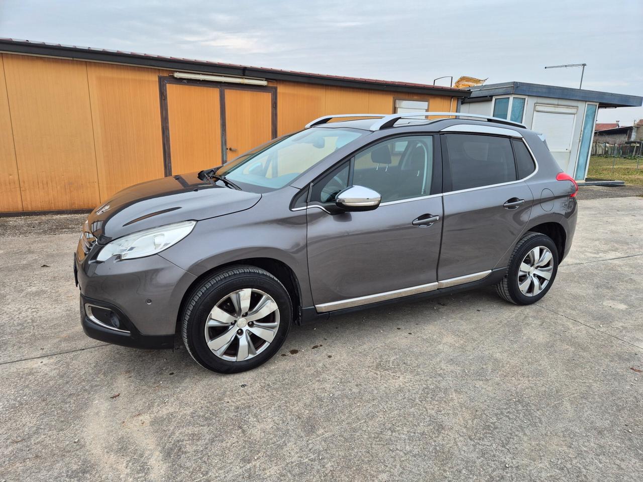 Peugeot 2008 PureTech 82 Allure