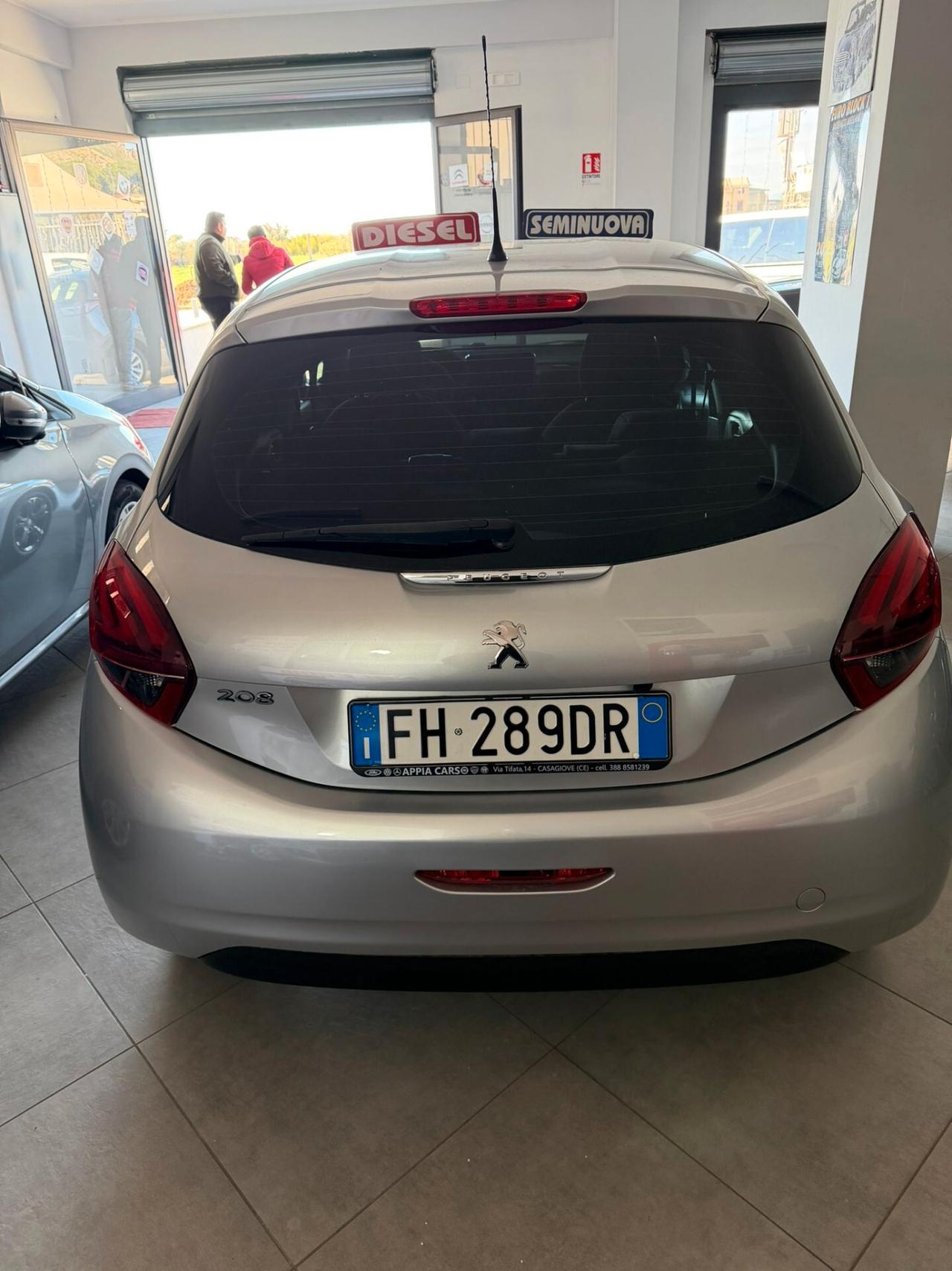 Peugeot 208 BlueHDi 75 5 porte Allure