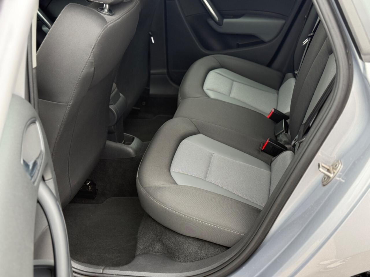 Audi A1 Sportback 1.4 tfsi 49.000KM ORIGINALI!