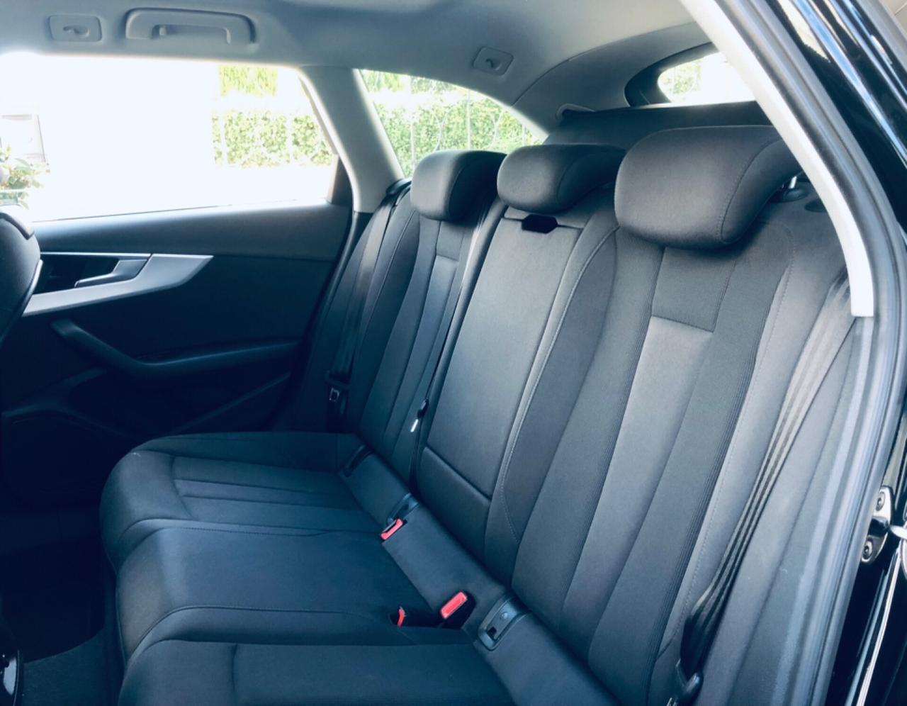 Audi A4 Av. MATRIX COCKPIT- ADVANCED S-TRONIC