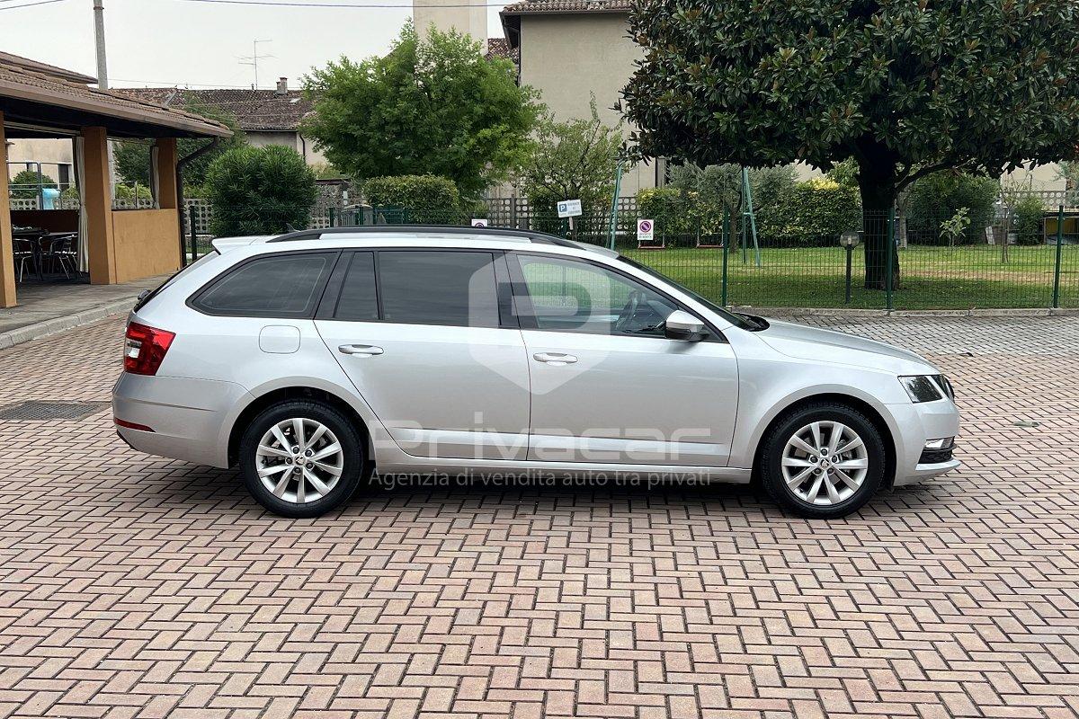 SKODA Octavia 1.5 DSG Wagon Executive G-Tec