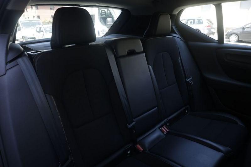 Volvo XC40 Volvo XC40 D3 AWD Geartronic R-Design 110KW ANNO 2019