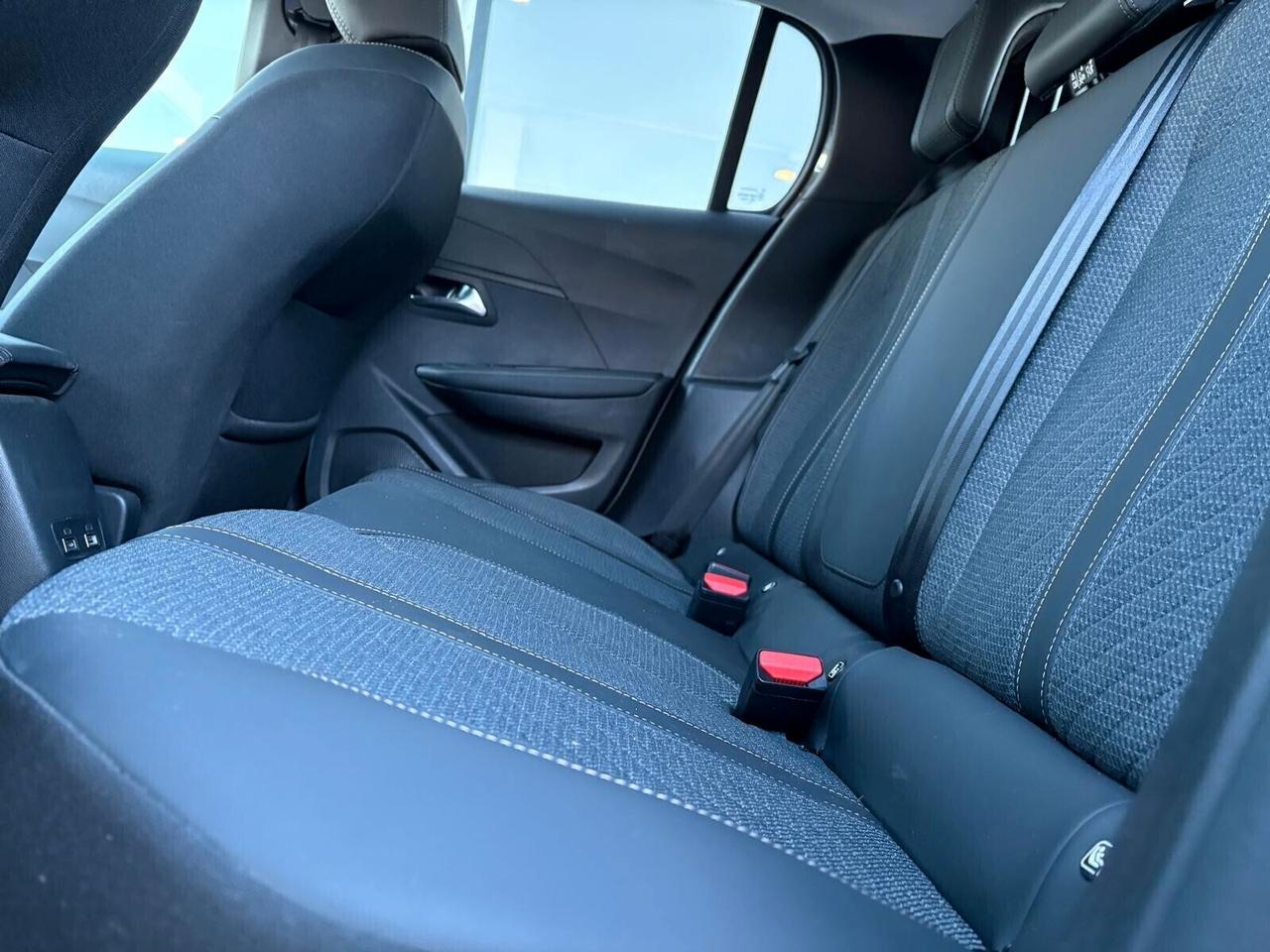 Peugeot 208 ALLURE PureTech 100 5 porte SPOTICAR