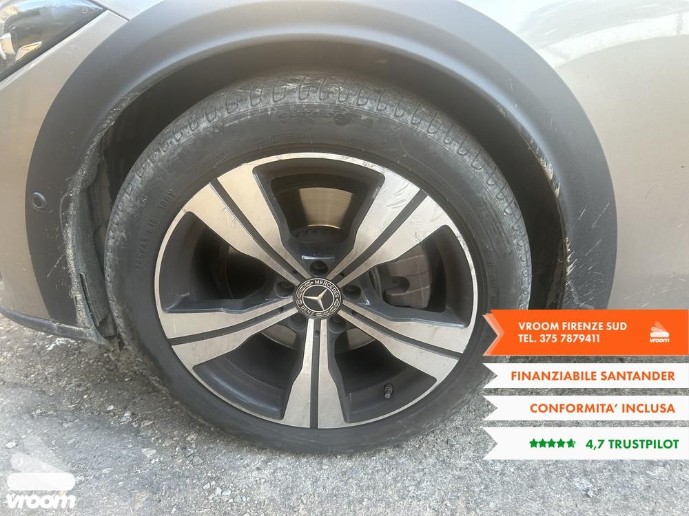 MERCEDES Classe C (W/S206) C 220 d Mild hybri...