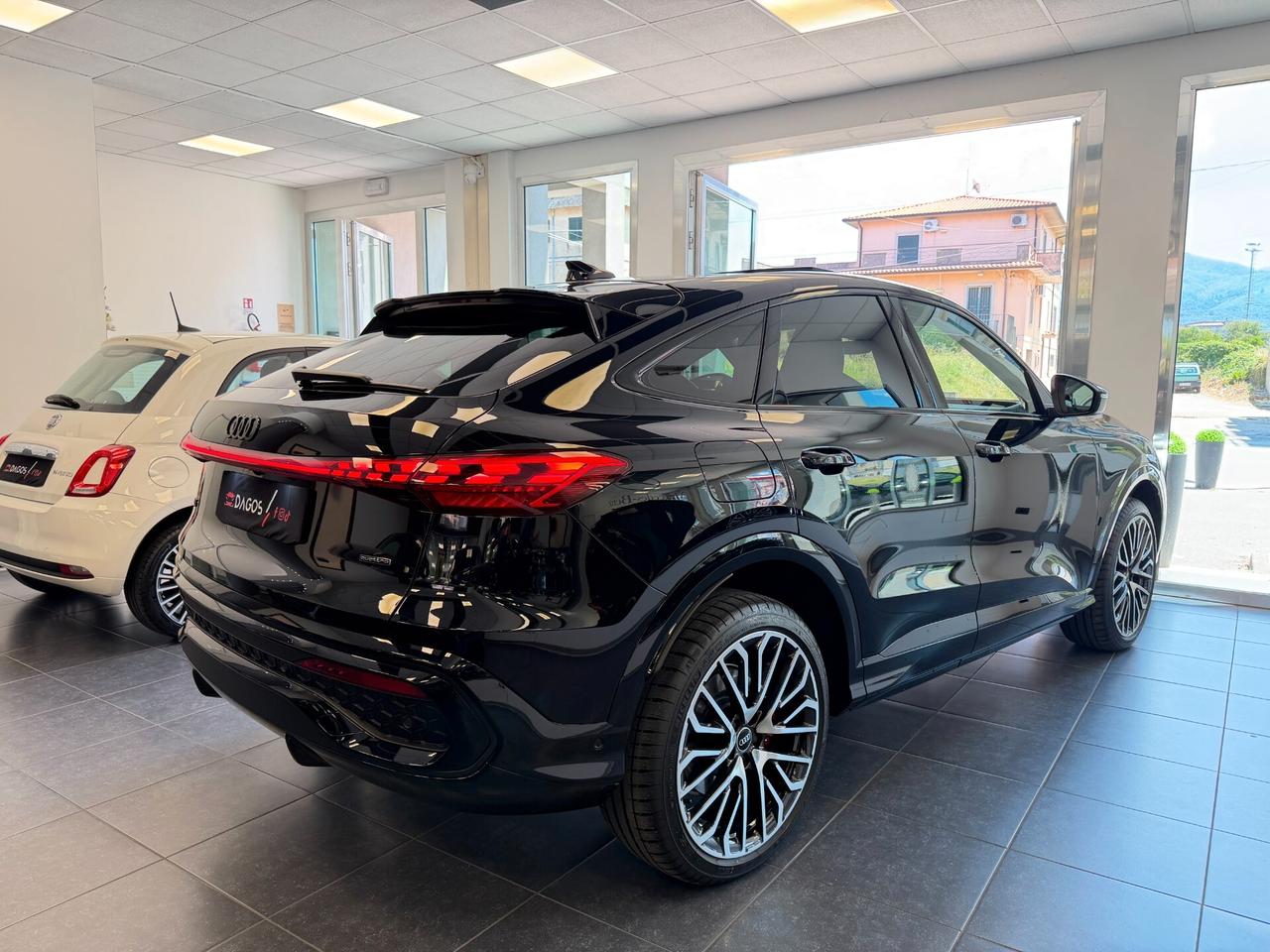 Audi Q5 SPB 40 TDI quattro S tronic Identity Black