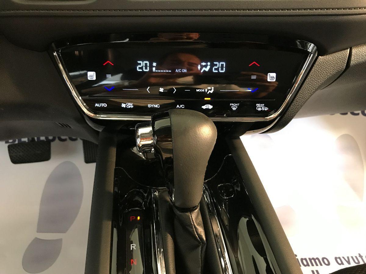 HONDA HR-V 1.5 i-VTEC CVT Eleg. Connect ADAS