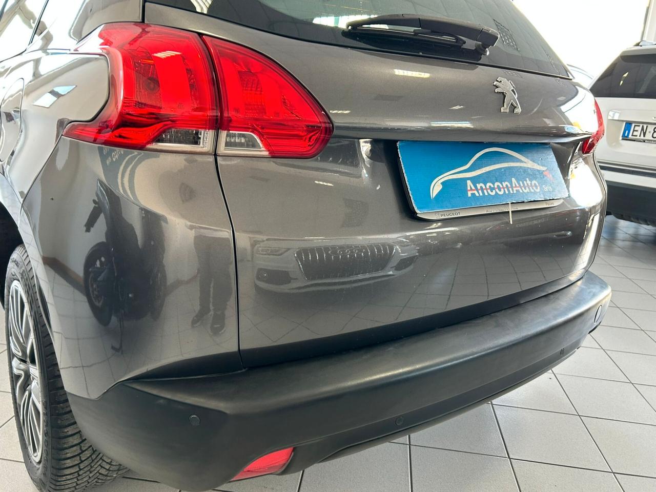 Peugeot 2008 1.2B X NEOPATENTATI 2014