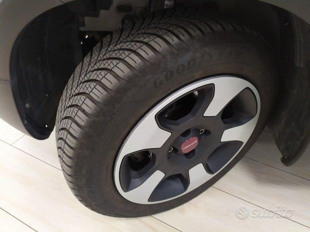 FIAT Panda 1.0 FireFly S&S Hybrid City Cross