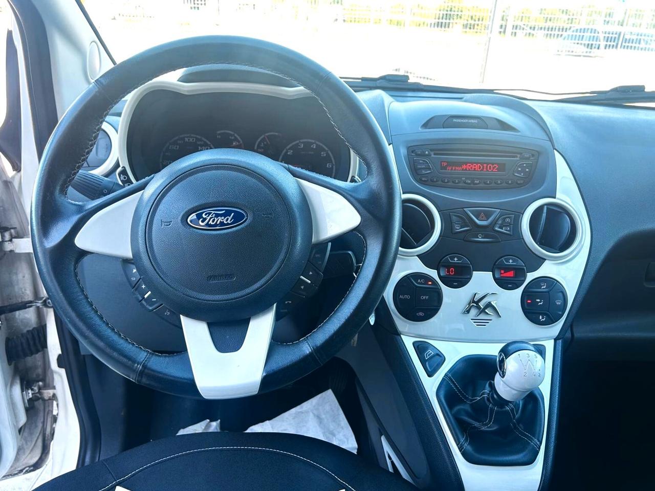 Ford Ka 1.2 8V 69 CV Black&White Edition