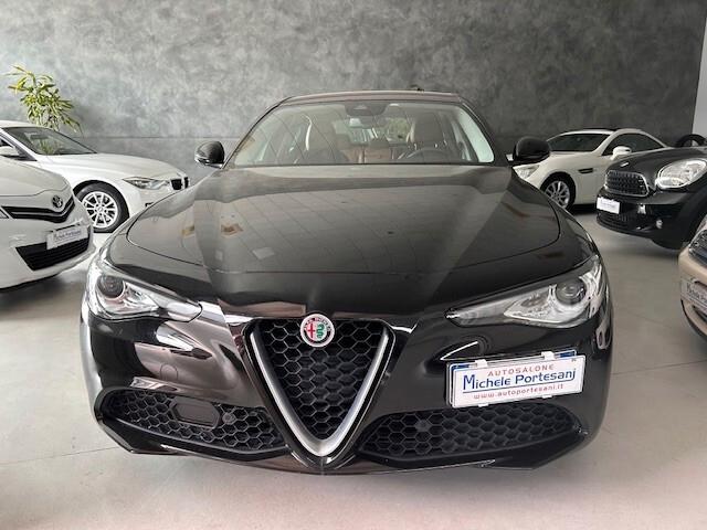 Alfa Romeo Giulia 2.2 Turbodiesel 180 CV Super